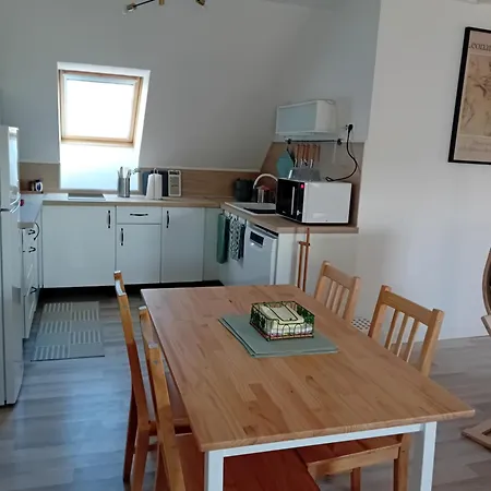 Dans Petite Pres De Reims Fismes