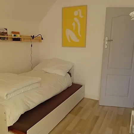 Dans Petite Pres De Reims