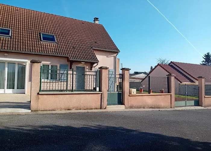 דירה Dans Petite Pres De Reims Fismes