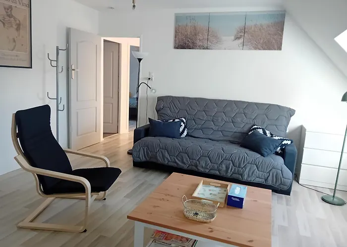 Dans Petite Pres De Reims * Fismes